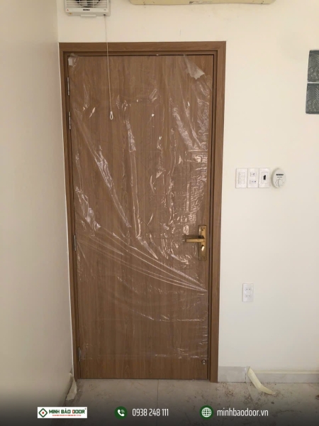 thi công cửa nhựa composite tại quận 6