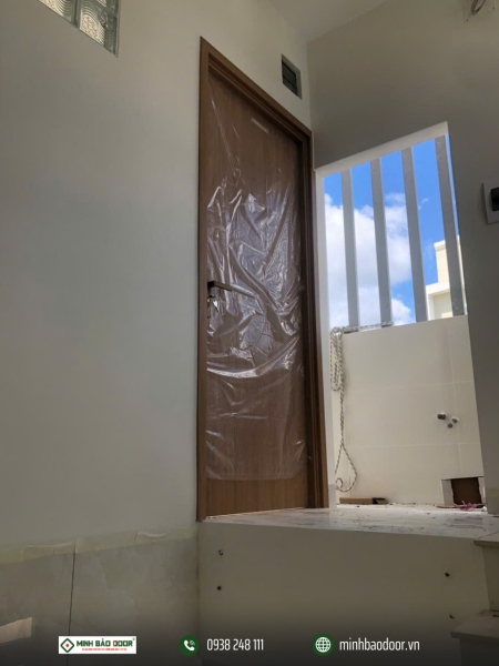 thi công cửa nhựa composite tại quận 6