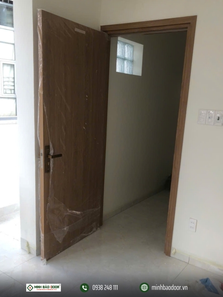 thi công cửa nhựa composite tại quận 6