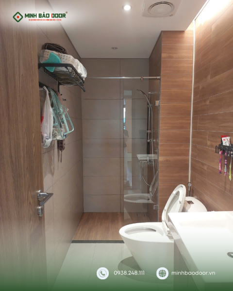 Thi công vách tắm kính tại căn hộ Tân Phú