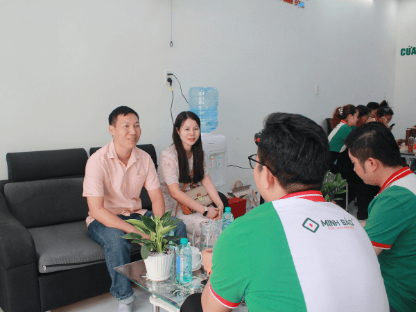 Tư vấn cửa nhựa composite trực tiếp tại công trình Đồng Nai - báo giá cửa nhựa composite Đồng Nai trong vòng 24h